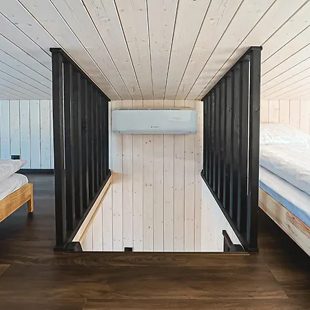 Lodge Wake By Pidu-la *